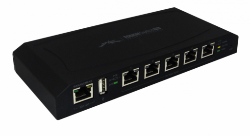 UBIQUITI ES-5XP SWITCH 5-1000-PoE24V-18W 1-RJ45-mgmt 1-USB 60W-tot no-Rack